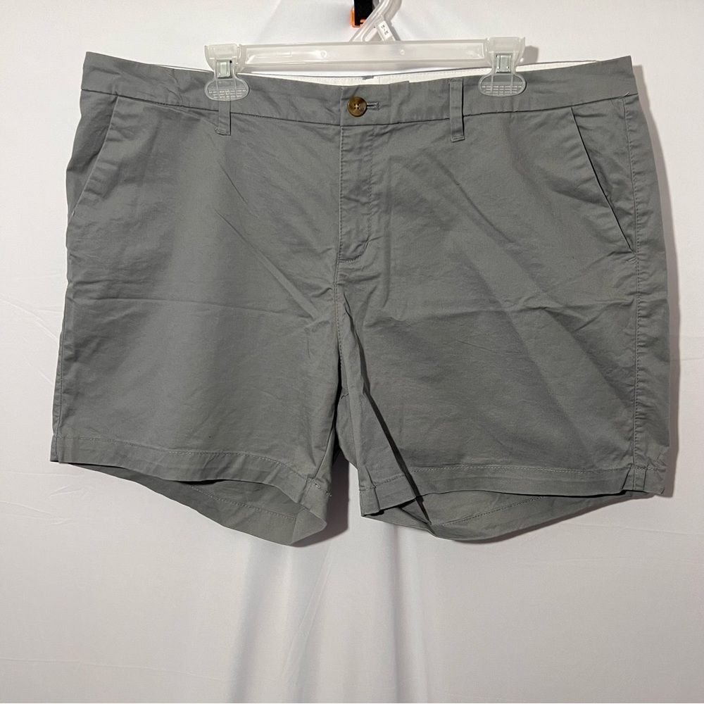 Old Navy Gray Bermuda Shorts Size 16 NWOT